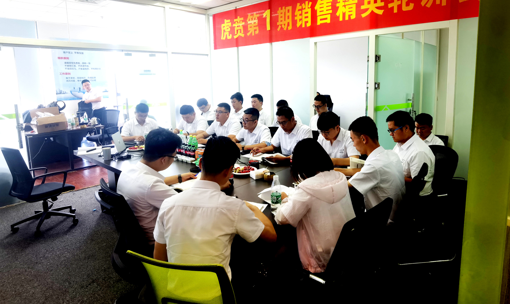 20210809100111 长征娱乐 | 独立电影佳作与破圈之道
